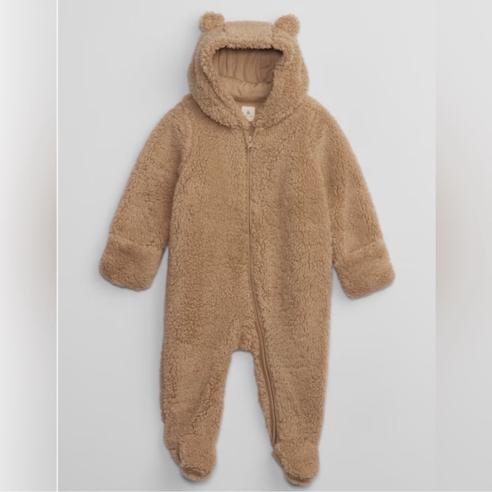 Baby Gap Teddy/sherpa one piece size 0-3mths